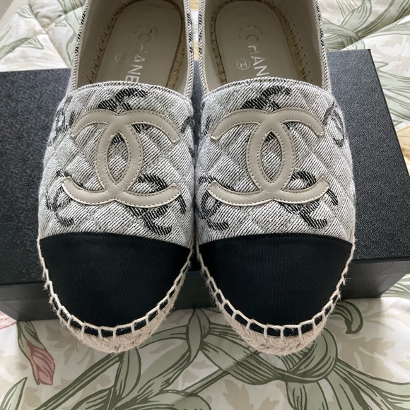 Chanel Women's Espadrilles 100% Authentic - Picture 2 of 12